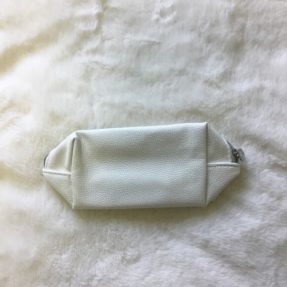 SKII White Cosmetic Bag - Picture 4 of 8